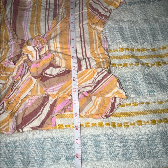 Aeropostale Striped V Neckline Tie Front Short Sleeved Shirt Size Small - Picture 5 of 5